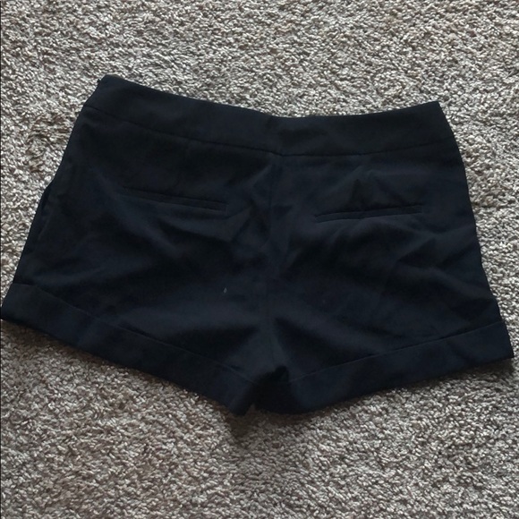 Express Dress shorts - Picture 2 of 2